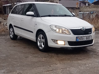 Skoda Fabia foto 2