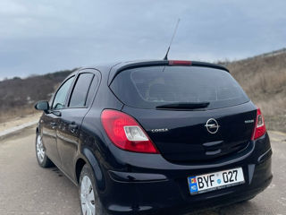 Opel Corsa foto 3