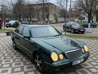 Mercedes E-Class