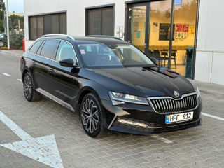 Skoda Superb foto 6