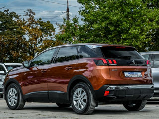 Peugeot 3008 foto 2