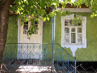 Vând casă cu gospodărie în sat (terenuri agricole incluse în preț) foto 4