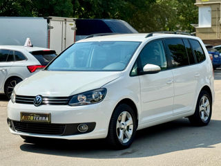 Volkswagen Touran фото 2