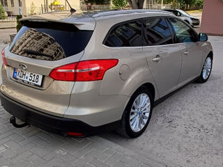 Ford Focus foto 3