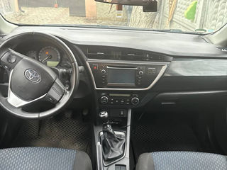 Toyota Auris foto 5