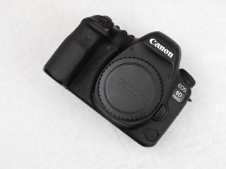 Canon 6D Mark II foto 2