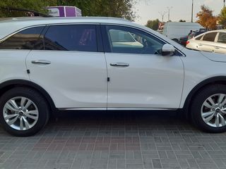 KIA Sorento foto 4