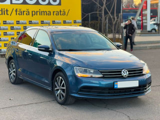 Volkswagen Jetta foto 4