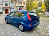 Nissan Almera Tino