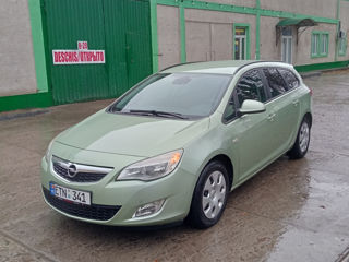 Opel Astra foto 9