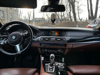 BMW 5 Series foto 6