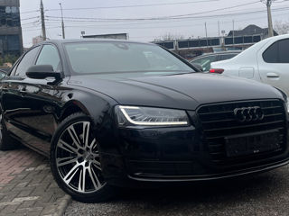 Audi A8 foto 2