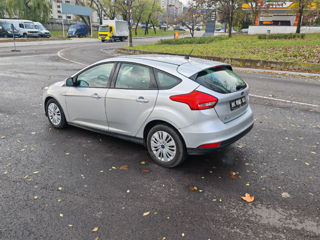 Ford Focus foto 8