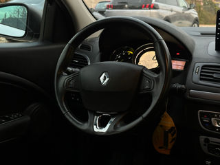 Renault Megane foto 14