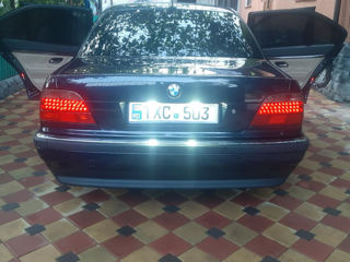 BMW 7 Series foto 9