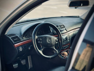 Mercedes E-Class foto 3