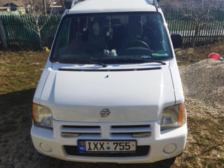 Suzuki Wagon R+