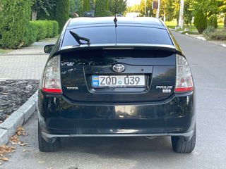 Toyota Prius foto 5