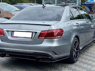 Mercedes E-Class foto 3