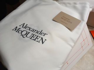 Alexander McQueen foto 4