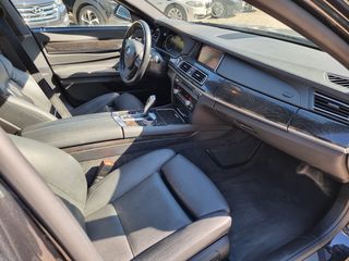 BMW 7 Series foto 15