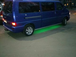 Volkswagen Transporter foto 3