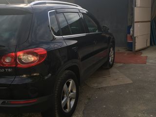 Volkswagen Tiguan foto 1