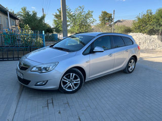 Opel Astra foto 1