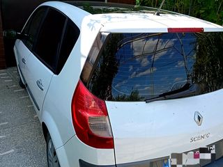 Renault Scenic foto 2