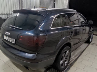 Audi Q7 foto 4