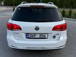 Volkswagen Passat foto 6