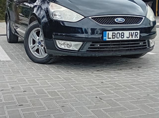 Ford Galaxy foto 7