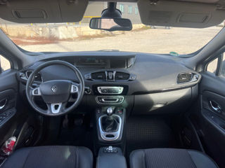 Renault Grand Scenic foto 6