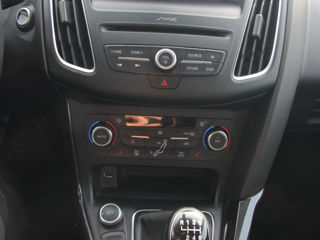 Ford Focus foto 9