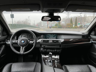 BMW 5 Series foto 19