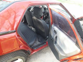 Mazda 323 foto 7