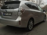 Toyota Prius + foto 3