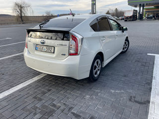 Toyota Prius foto 4