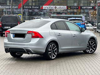 Volvo S60 foto 5