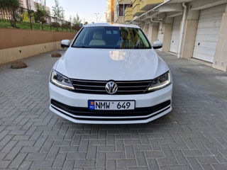 Volkswagen Jetta foto 10