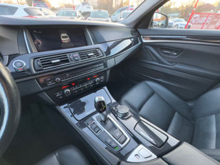 BMW 5 Series foto 15