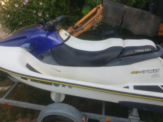 Yamaha GP760