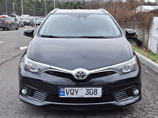 Toyota Auris foto 2