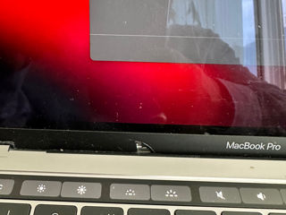 MacBook Pro 13" 2017 foto 5