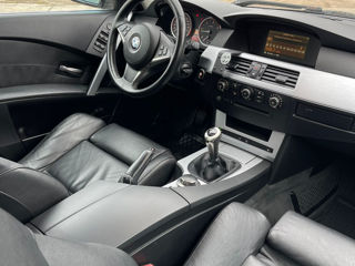 BMW 5 Series foto 3