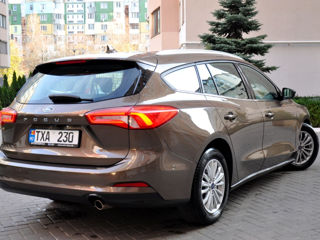 Ford Focus foto 3