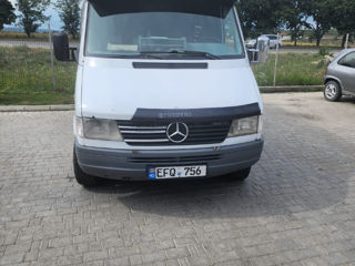 Mercedes Sprinter foto 2