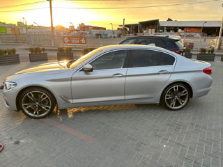 BMW 5 Series foto 6