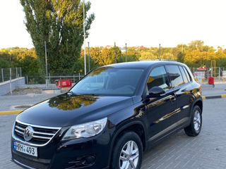 Volkswagen Tiguan foto 2