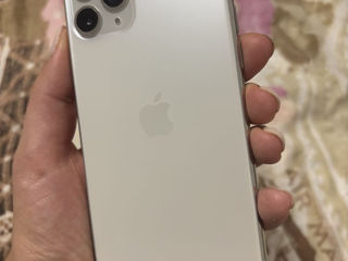 iPhone 11 Pro gold